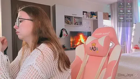 elisejays stripchat stream image