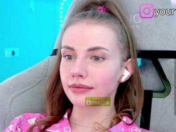 VikkiExtraCheese bongacams stream image