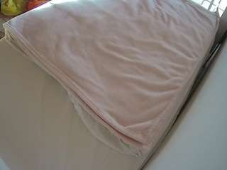 voyeurcam-julmodels-whitebed-1 camsoda stream image