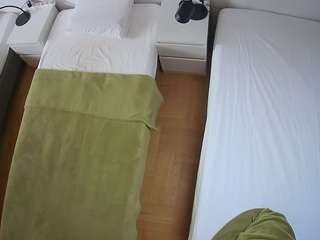 voyeurcam-julmodels-bed-5 camsoda stream image