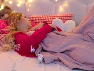 Maci Reynolds flirt4free stream image