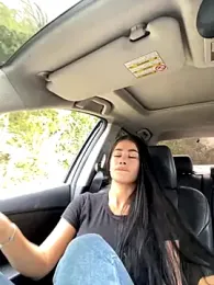 Sweet_and_caramel stripchat stream image