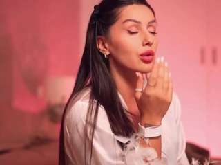 adalline camsoda stream image