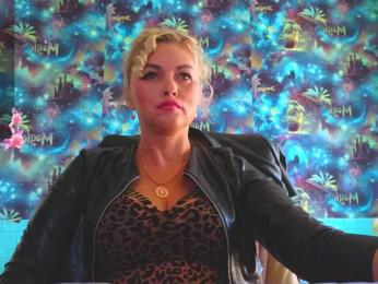 Mistress-Gwen bongacams stream image