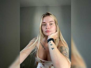 VladaMais bongacams stream image