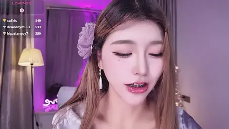 Kiki--2025 stripchat stream image