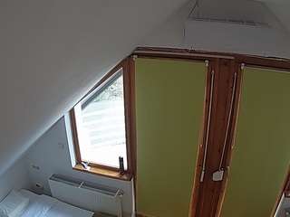 voyeurcam-julmodels-bed-7 camsoda stream image