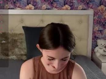 freyabyrne chaturbate stream image