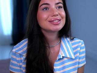 Esme Luv flirt4free stream image