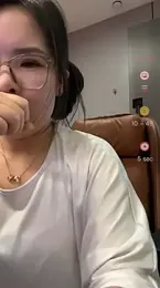 xixiya888 stripchat stream image