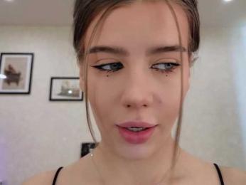 dolly-ll bongacams stream image