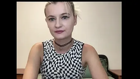 Onika_Love stripchat stream image