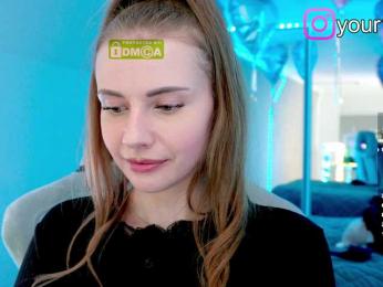 VikkiExtraCheese bongacams stream image