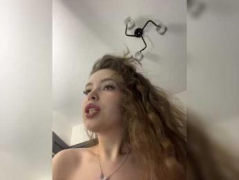 YourLadyyy bongacams stream image