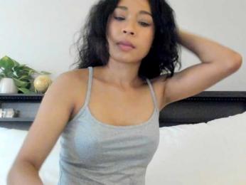 athena-th bongacams stream image