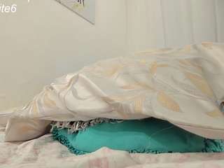 ninapetite camsoda stream image