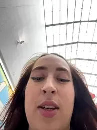 Holly_Play stripchat stream image