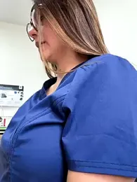 alicee16 stripchat stream image