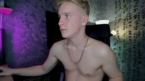 AlexxSweet stripchat stream image