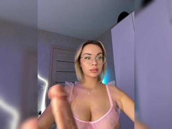 Mila-m bongacams stream image