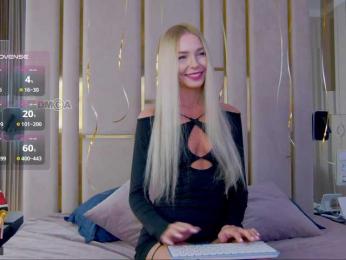 WhiteGirl-one bongacams stream image