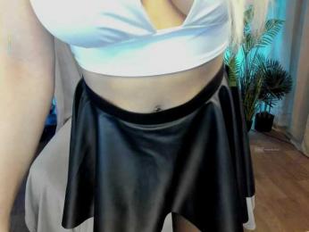 Careful_i_Bite bongacams stream image