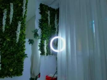 zinasquirts chaturbate stream image