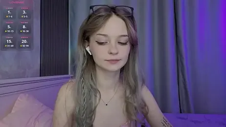 vialeta_baby stripchat stream image