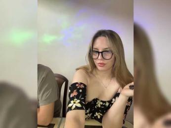 Cris_Mi bongacams stream image