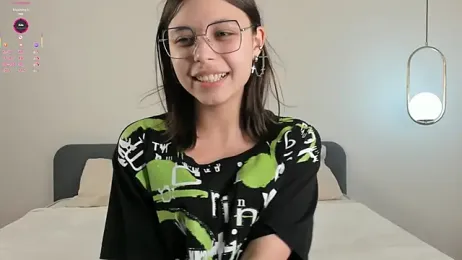 DarelleFare stripchat stream image