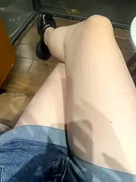 Meii-meyy stripchat stream image