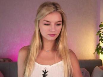 ilittleheart bongacams stream image