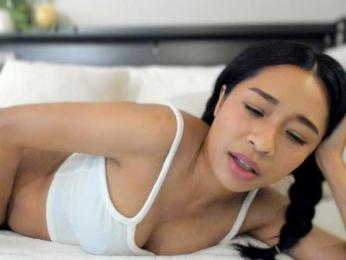 athena-th bongacams stream image