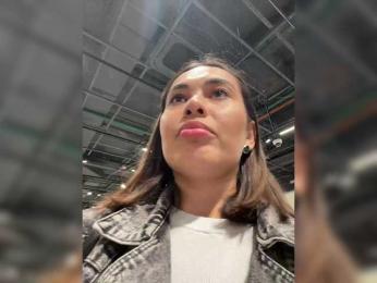 wlcm2talilia bongacams stream image