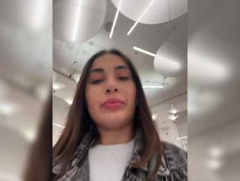 wlcm2talilia bongacams stream image