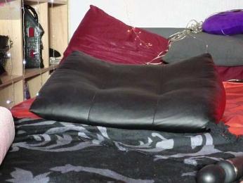 Devilsbride bongacams stream image