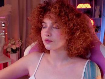 HoneyCherry bongacams stream image