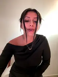 sweetAli_ stripchat stream image