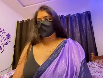 LouleyRanii stripchat stream image