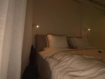 hannahjames710 chaturbate stream image