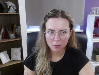 Soft-Zoey bongacams stream image