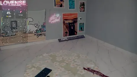 Careful_i_bite stripchat stream image