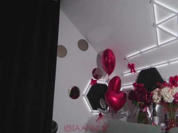 Taanni bongacams stream image