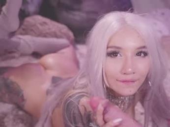 nekyra_san chaturbate stream image