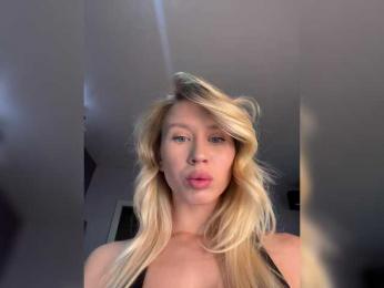 Sunlovv bongacams stream image