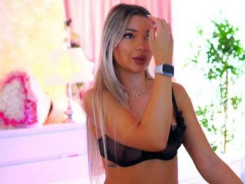 ArtTeasee bongacams stream image