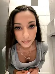 _MiaQueen_ stripchat stream image