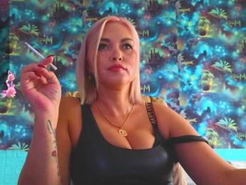 Mistress-Gwen bongacams stream image