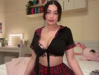 cuddlymoana chaturbate stream image