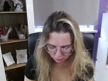 Soft-Zoey bongacams stream image